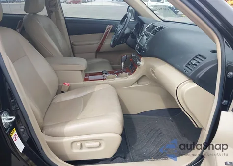 2013 Toyota Highlander Limited V6 z USA, uszkodzony, nr VIN 5TDYK3EH7DS095091